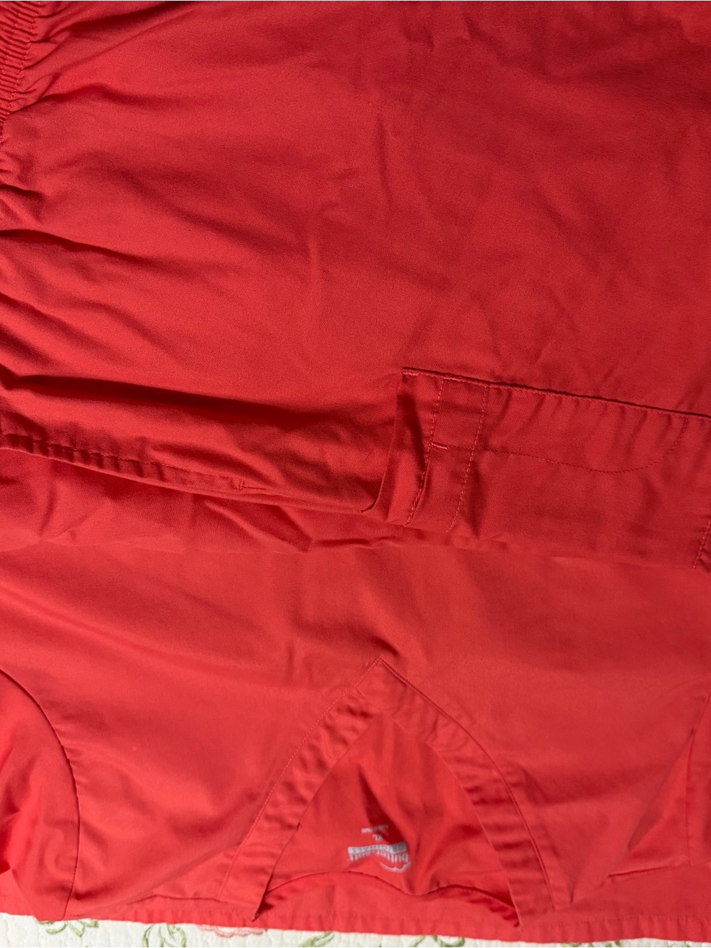 Butter Women’s Cargo Scrub Set in Coral. - Picture 2 of 4